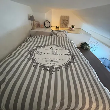 Cosy Rooftop Centre *